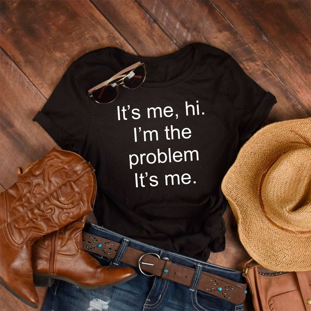 Its Me T - Shirt - Small Town Styles